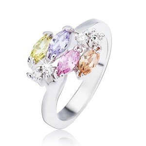 Fényes ezüst színű gyűrű, fényes ovális cirkóniák és átlátszó kövek - Nagyság: 50
