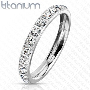 Titánium gyűrű ezüst színben – kerek csillogó cirkóniák, 3 mm - Nagyság: 47